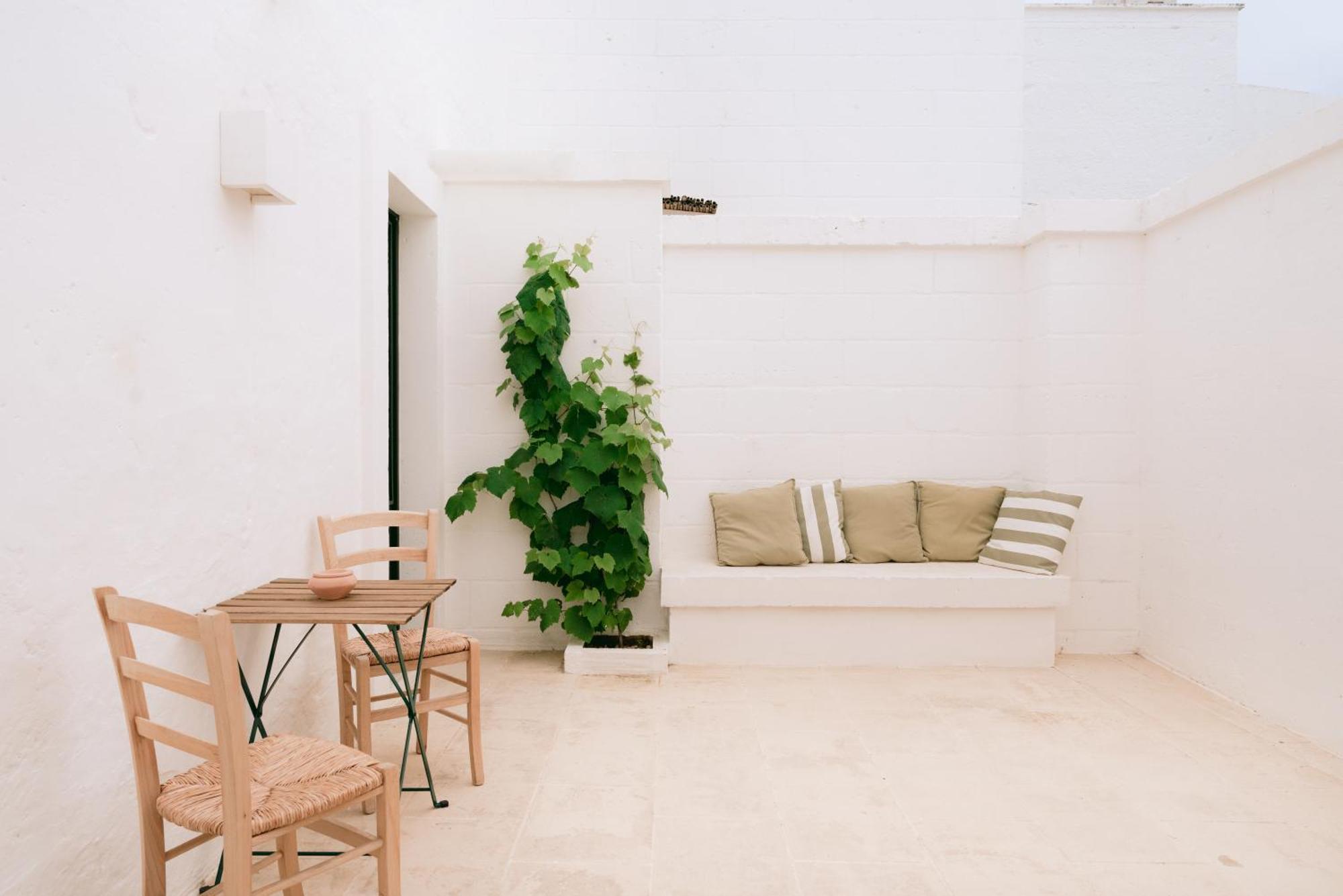 Bed and Breakfast Oltre Gli Ulivi Ostuni Exterior foto