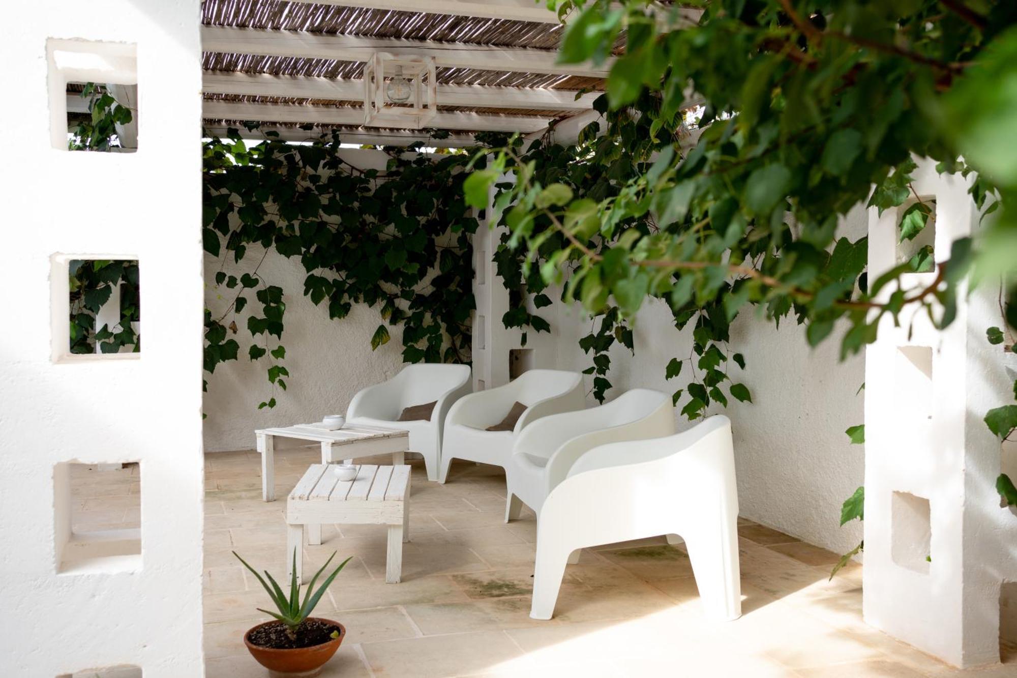 Bed and Breakfast Oltre Gli Ulivi Ostuni Exterior foto